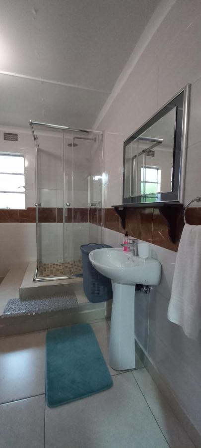 אזולוויני Mdzimba Mountain Lodge מראה חיצוני תמונה